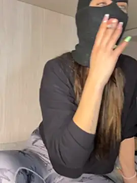 la mora69 online show from April 5, 11:48 pm