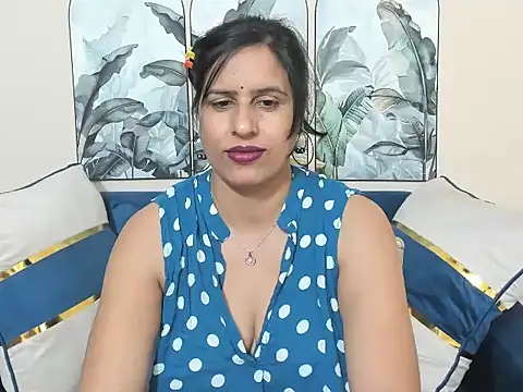 sara conorr online show from February 27, 10:37 am