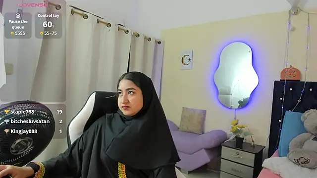 SamiraAwada online show from April 8, 7:16 pm