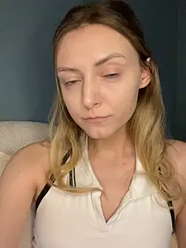 Leecey online show from March 17, 12:25 am