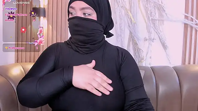 Salma Haleem online show from February 18, 8:30 pm