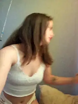 RoliNika22 online show from April 7, 3:58 pm