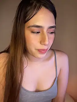 romyamo online show from March 18, 5:45 am