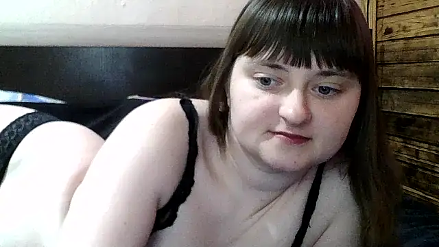 LuckyLust15 online show from April 21, 1:29 pm