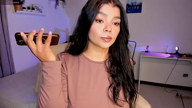 moonhelen online show from July 31, 1:50 am