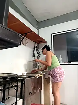 Dafne 77 online show from March 11, 9:39 pm