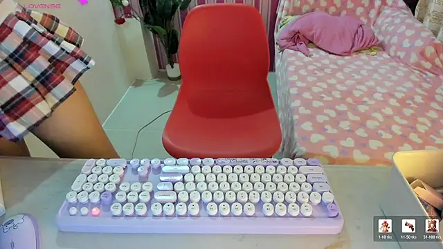 HornyAsianXxX online show from February 3, 12:54 am