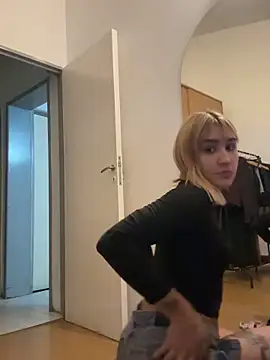 Lolitapop222 online show from February 1, 1:04 am