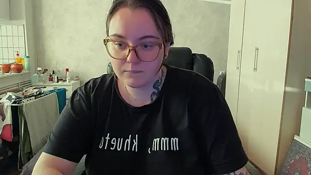 katya idinax online show from February 7, 11:14 am