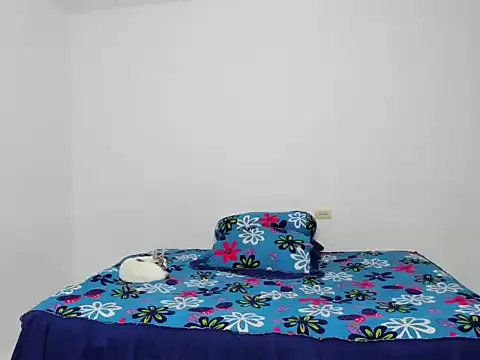 Karina27 online show from February 12, 7:37 pm