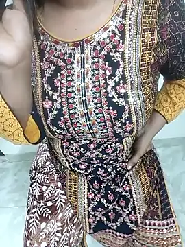 Rotna begum online show from April 5, 7:13 pm