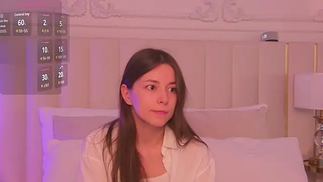 AlisseMoore online show from April 16, 6:25 am