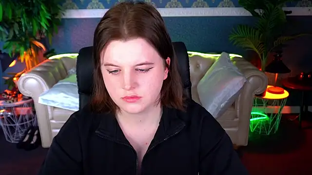 KristiFoxy online show from April 15, 6:41 pm