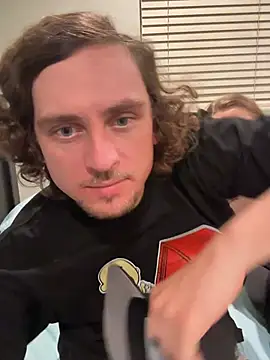 xxlivecouple online show from March 2, 5:08 am