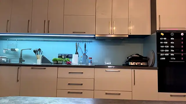 SoftnessMila online show from April 19, 6:10 pm