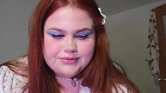 Gloria Thomas online show from February 24, 12:15 pm