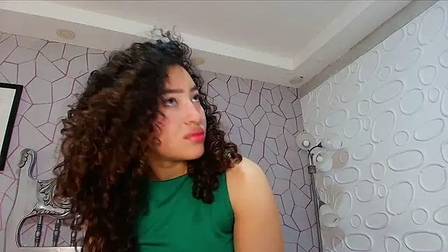 meganrousx online show from March 27, 1:45 pm