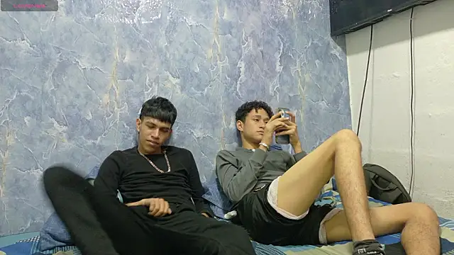 Goodlatinboys2 online show from February 2, 5:56 pm