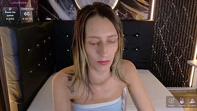 Karolyn rousse online show from February 27, 12:05 pm