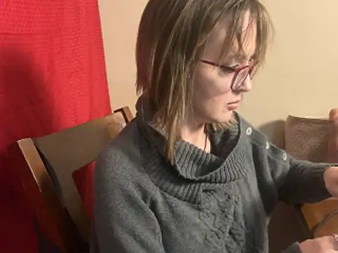 BrookiesLife online show from March 29, 1:48 am