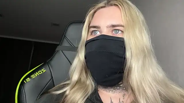 UnaXyling online show from February 4, 1:58 pm