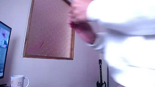 Julieta Parker online show from February 17, 7:35 pm