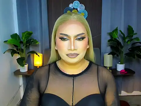 AmandaFlaire  online show from July 14, 3:17 pm