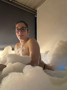 lexyblake10 online show from April 11, 11:52 pm