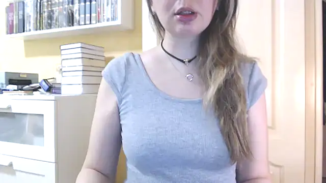 Tasiya online show from March 2, 2:02 pm