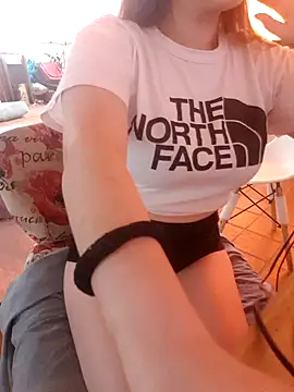 manuelaluciana29 online show from February 24, 4:05 pm