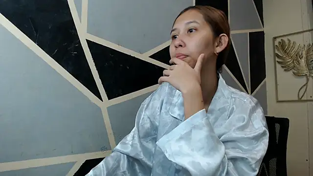 Charming lexi online show from April 7, 10:50 am