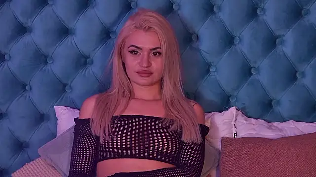 NayaBliss online show from March 4, 3:18 pm