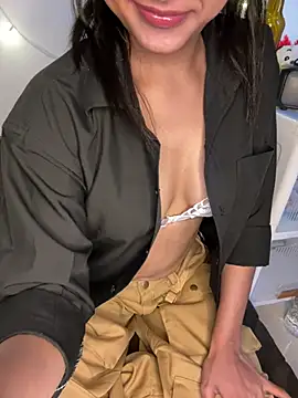 godessoflust online show from April 11, 10:08 am