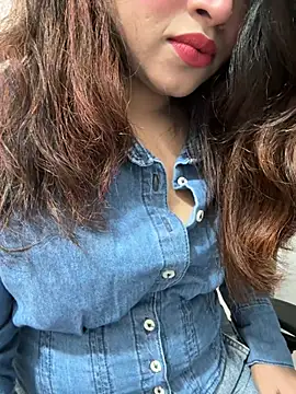 riya sharma11 online show from April 13, 5:58 pm