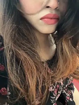 riya sharma11 online show from March 25, 10:45 pm