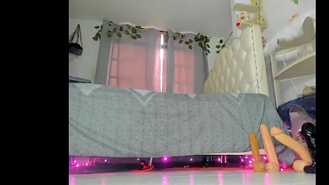 sweet supreme online show from February 16, 8:41 pm