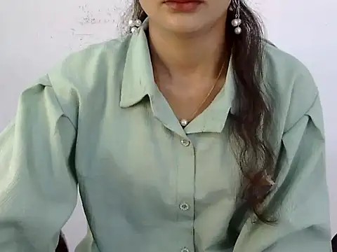 Mehaak  online show from May 9, 7:10 am
