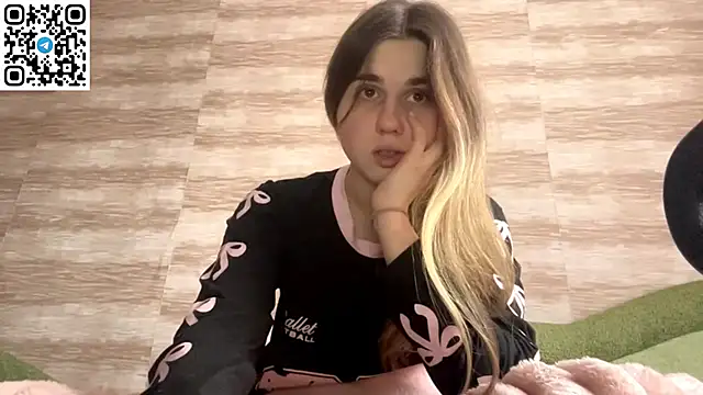 LovelySilk 63 online show from February 19, 1:54 pm