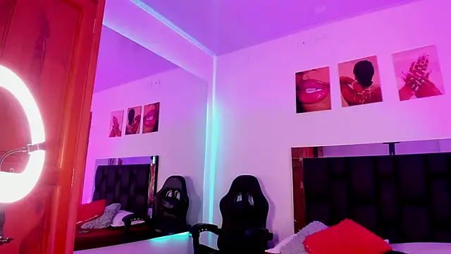 Madison Rosee online show from April 3, 1:58 am