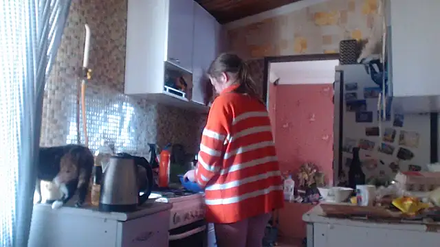 EliciaKush online show from March 1, 8:25 am