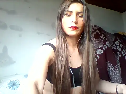 lucyscay  online show from March 26, 9:16 pm