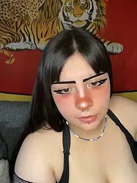 ugly shinii99 online show from March 2, 7:31 pm