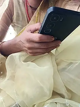 Komal4050 online show from June 18, 11:59 am