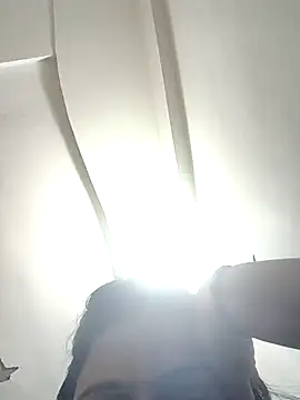 Siya  499 online show from February 6, 3:37 pm