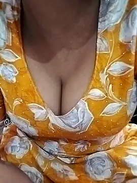 Radhika-sexy online show from March 6, 9:04 am