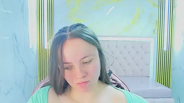 Amelia Cooper s online show from July 1, 8:30 pm