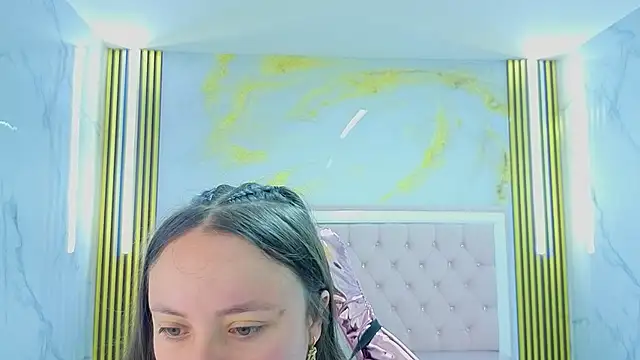 Amelia Cooper s online show from July 2, 12:33 pm