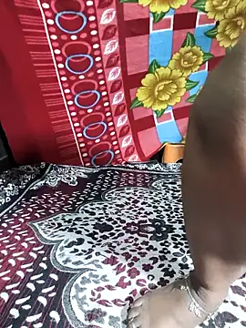 PRIYAGOYAL online show from March 17, 6:23 pm