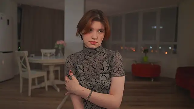 BelleHayton online show from February 19, 3:00 pm