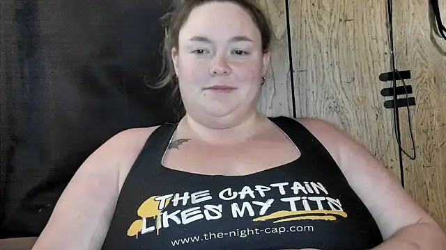 ladylynn13 online show from February 19, 10:08 pm